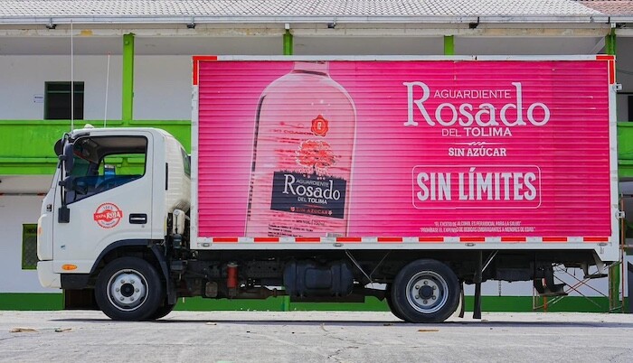 Crece la demanda nacional del Aguardiente Rosado del Tolima