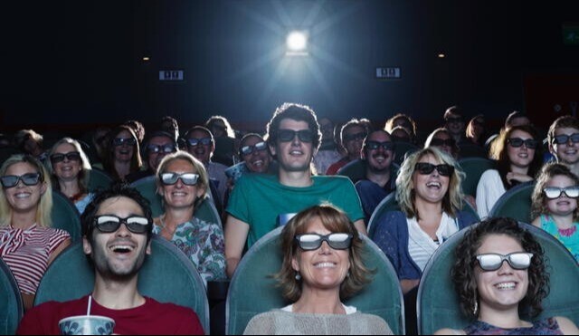 ¿Sabía que con Comfenalco puede adquirir boletas de cine en descuento dos veces al mes?