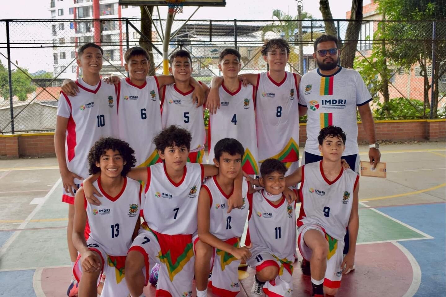 La Sagrada Familia, campeón departamental de baloncesto