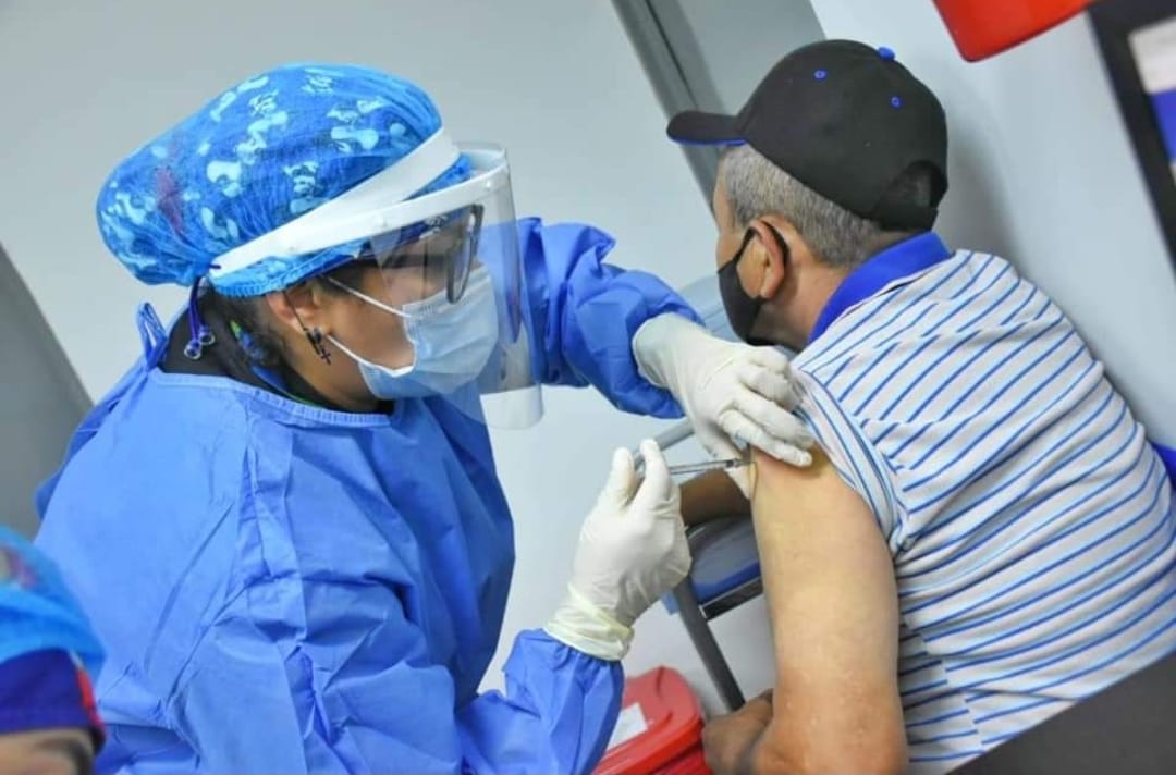 Se cumplió meta de aplicar 10 millones de vacunas