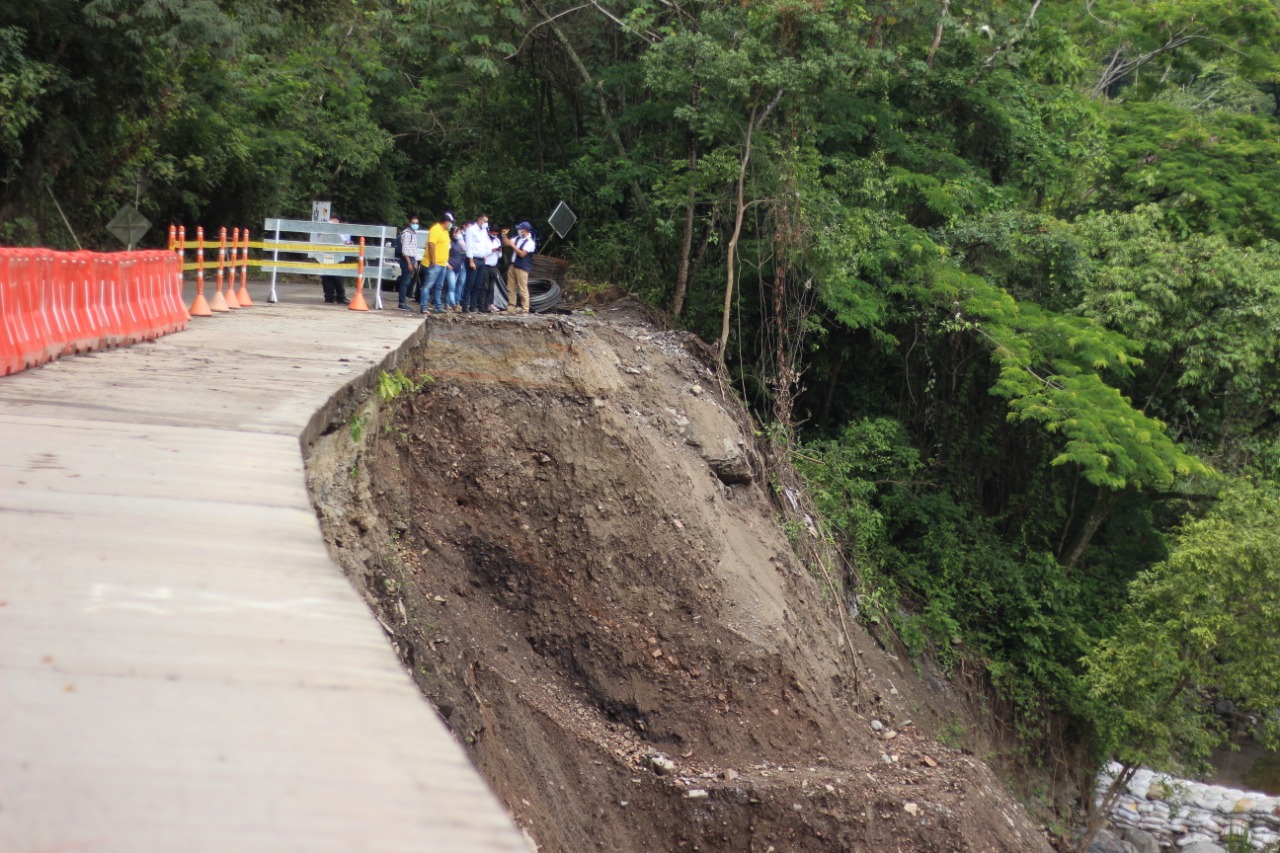 Se inician obras de rehabilitación de la vía Ibagué-San Luis