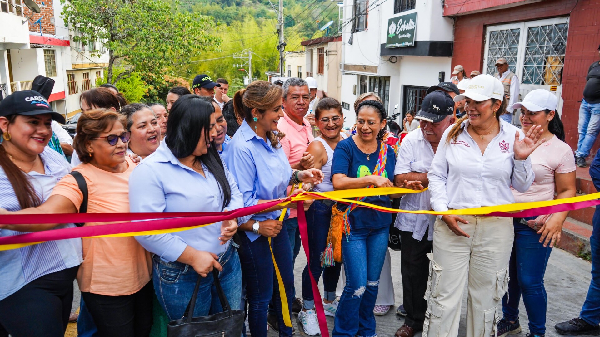 Secretaría de Infraestructura del Tolima da continuidad al mejoramiento de vías en Ibagué