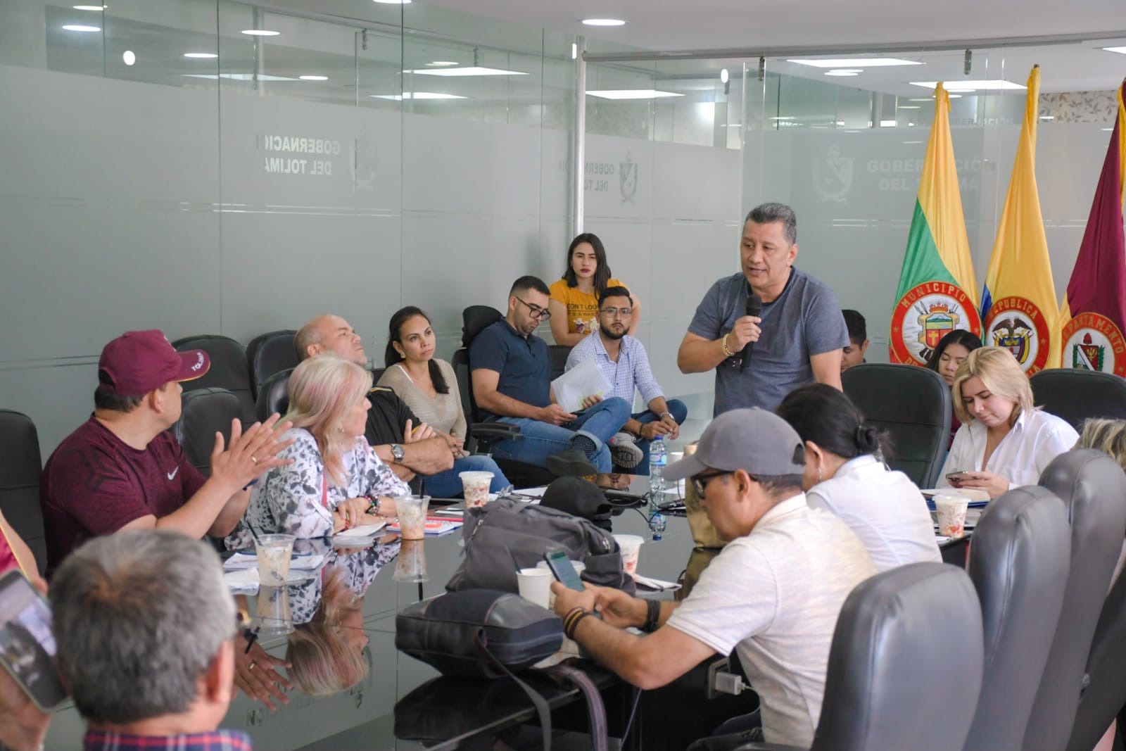 Sindicato de Maestros del Tolima tuvo reunión con el Gobernador del Tolima