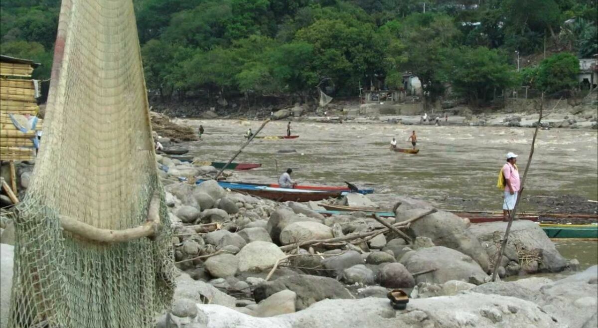 Subienda en Honda avanza lentamente y preocupa a pescadores artesanales