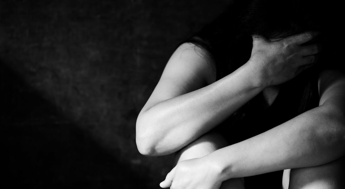 “Temo por mi vida y la de mi hija”: agresor quedaría libre por vencimiento de términos en Ibagué