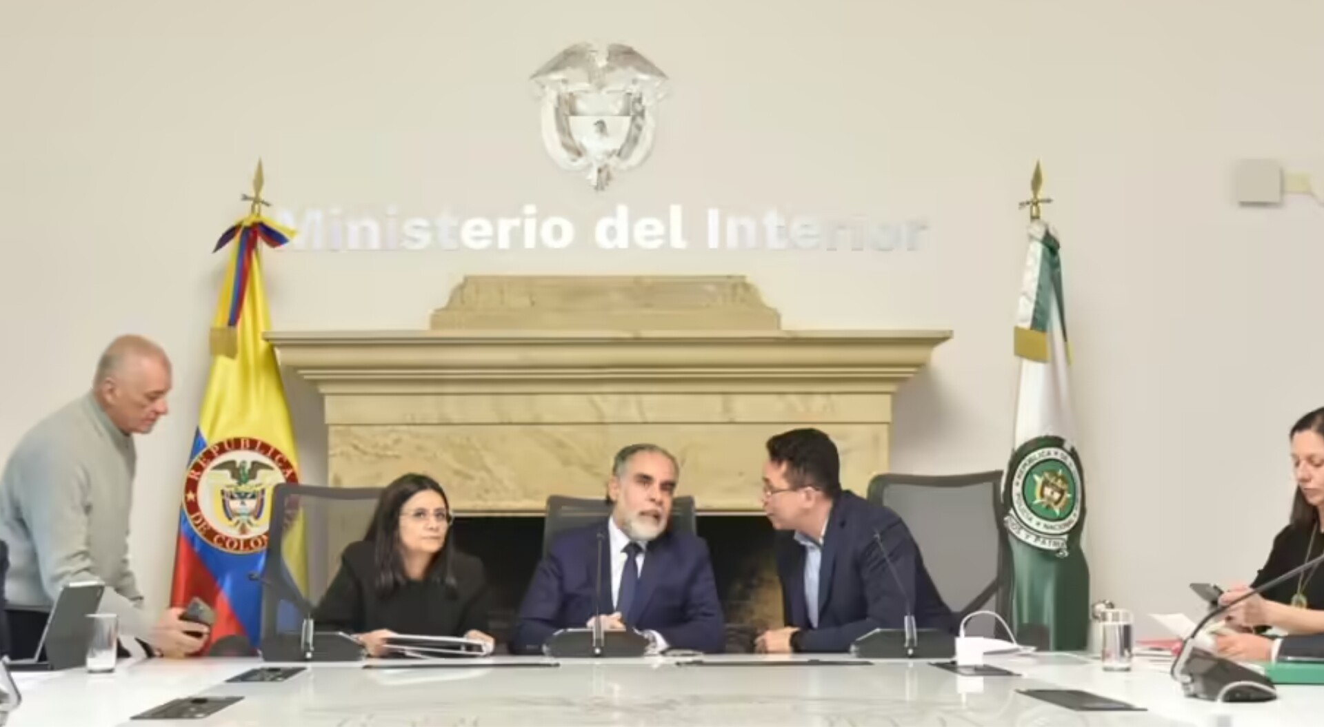 Tiembla clase política, gestores de paz comprometidos a decir la verdad