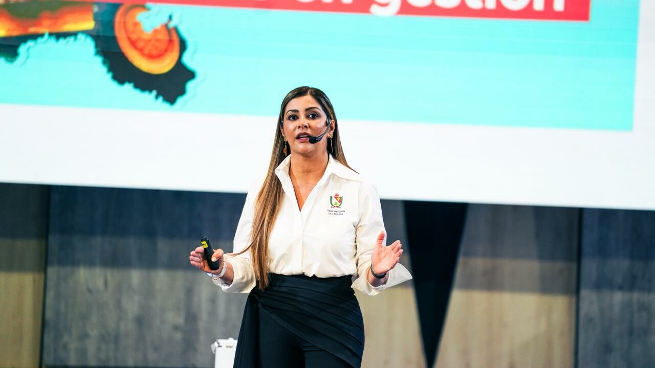 Gobernación del Tolima reporta inversiones en los 47 municipios durante su Rendición de Cuentas