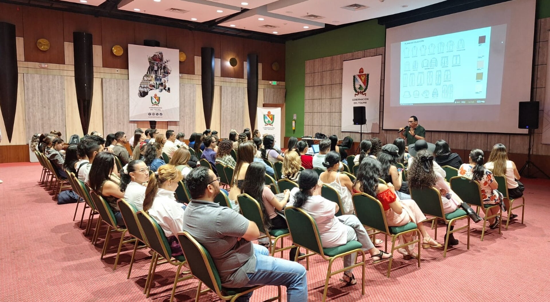 Tolima le apuesta al sector textil: seminario especializado en diseño para emprendedores
