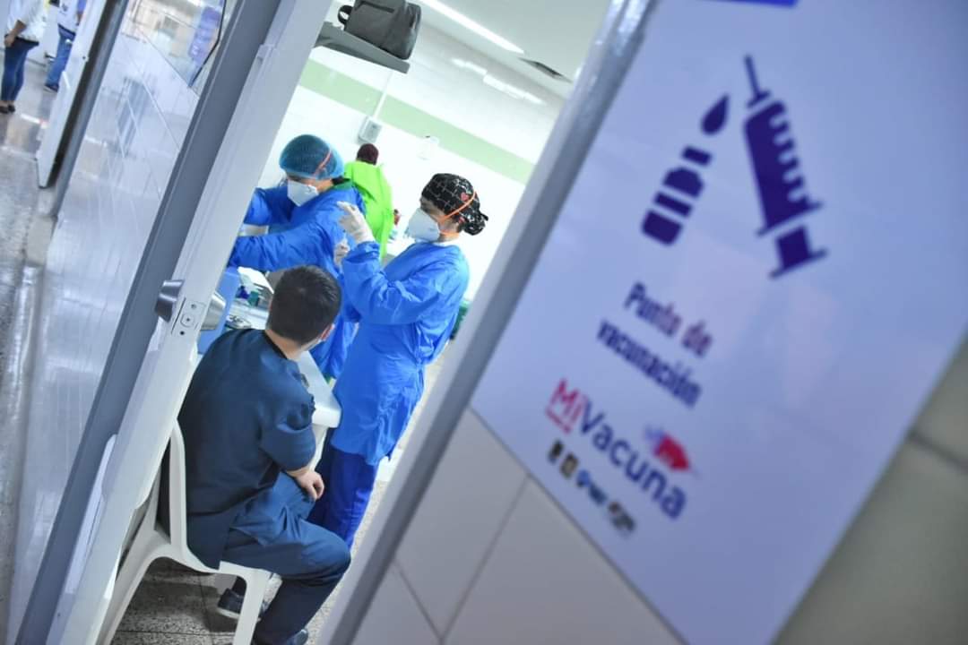 Tolima recibió más de 17.000 vacunas Sinovac para aplicar segundas dosis a mayores de 70 años