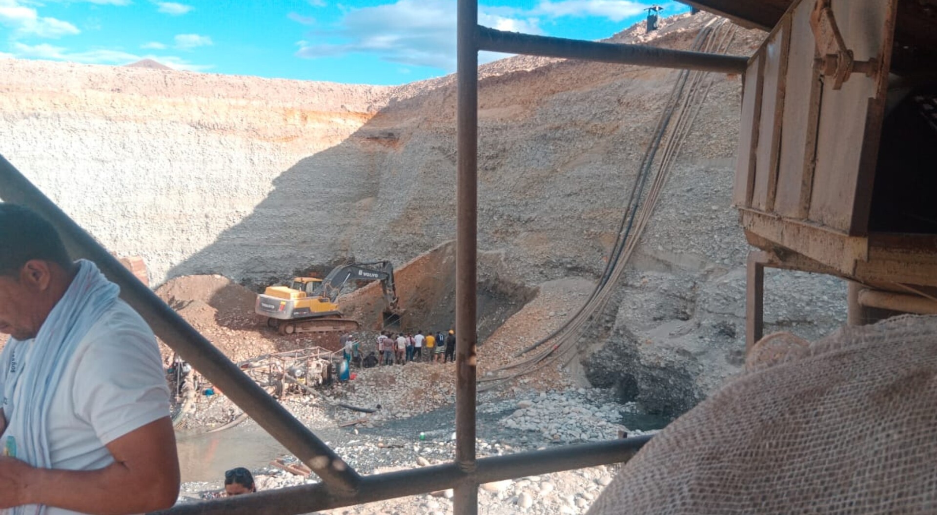 Tragedia destapó una gigantesca mina ilegal en el sur del Tolima