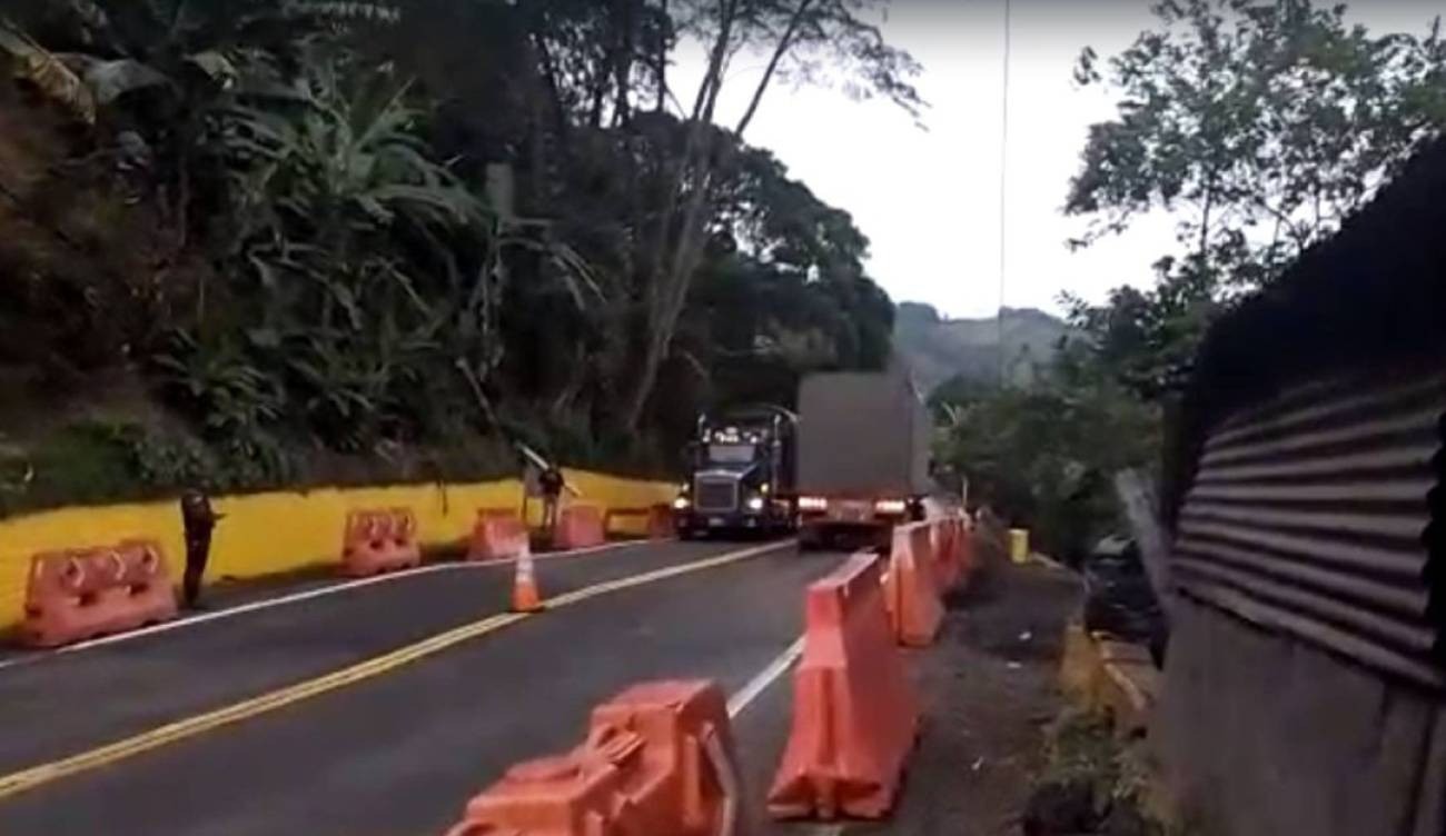 Tramo de Cajamarca recién pavimentado volvió a hundirse