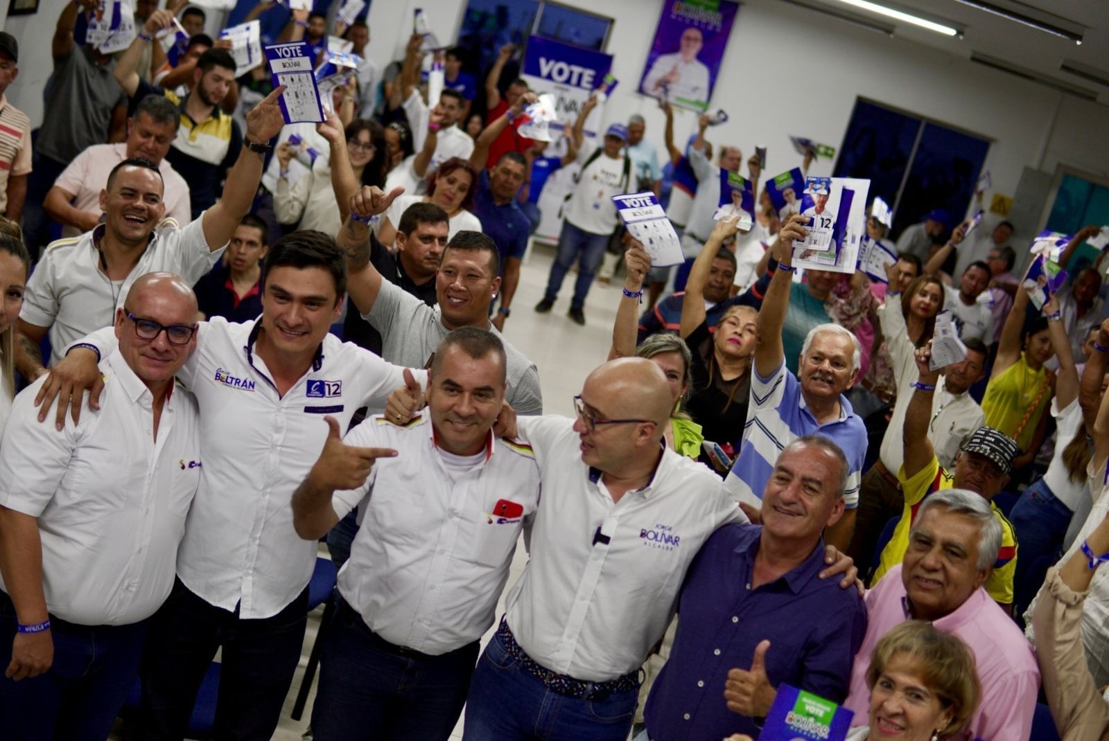 Transportadores se suben al bus de Bolívar