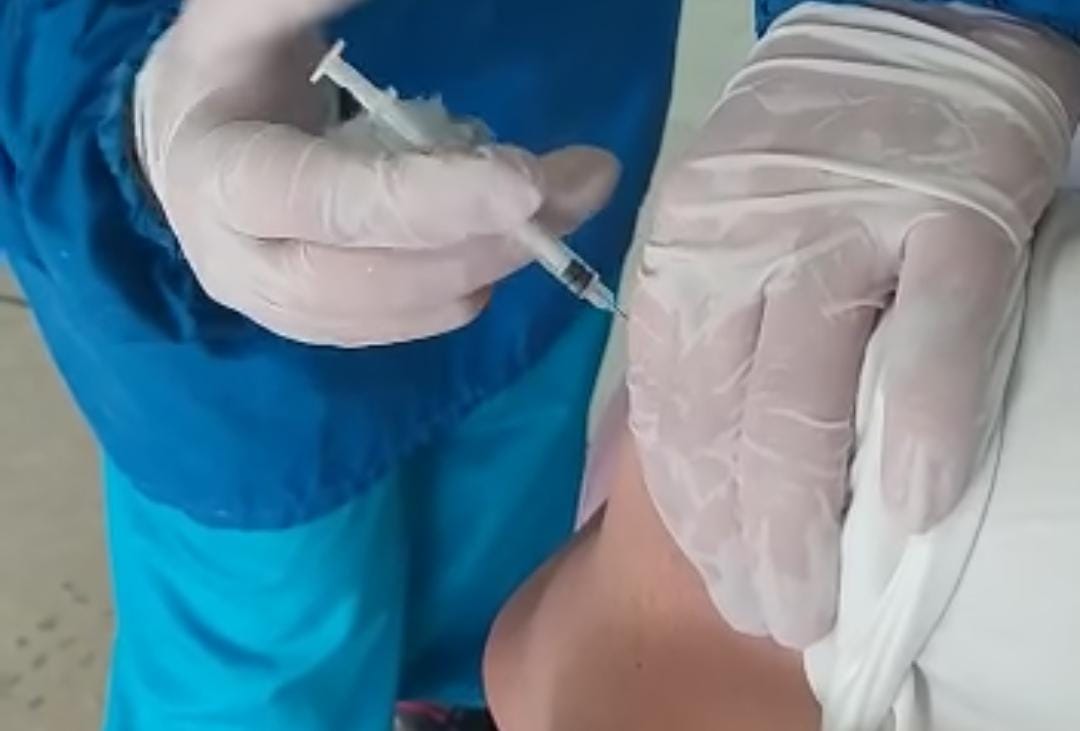 Investigan caso de jeringa vacía en vacunación contra el covid-19 en Ibagué