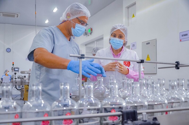 El Tolima moderniza su industria licorera con una nueva línea de producción