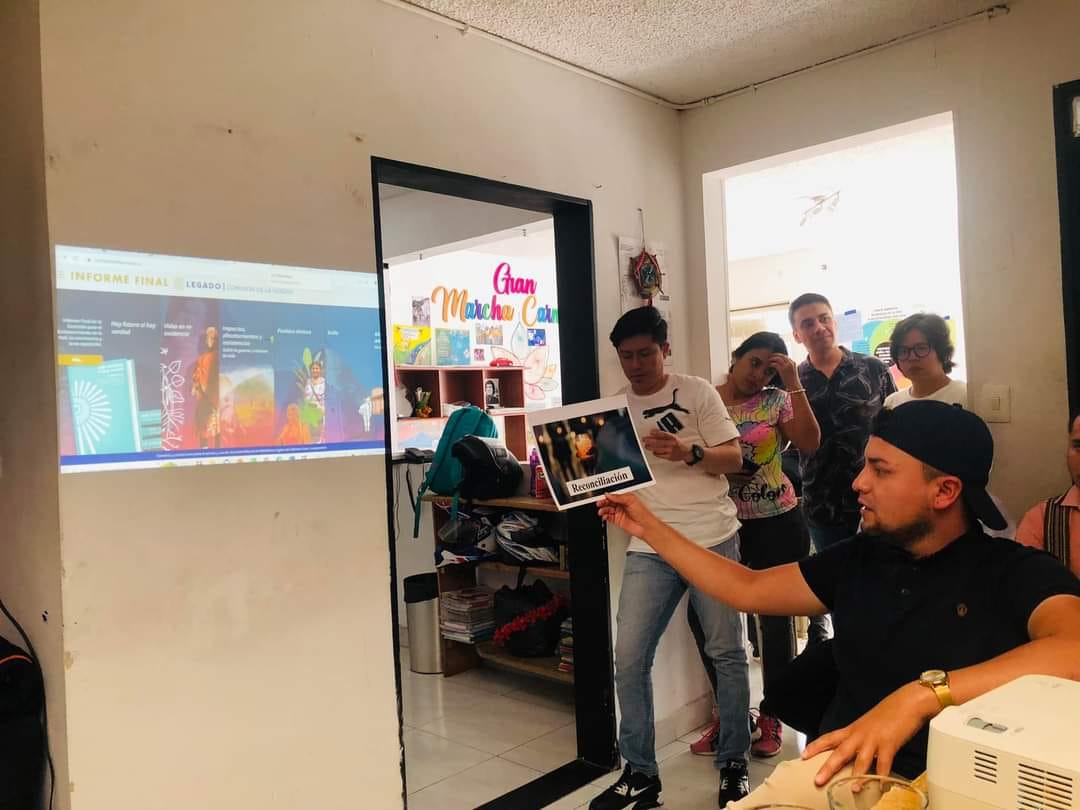 Voluntarios de la Comisión de la Verdad realizaron micro encuentro socializando el informe final