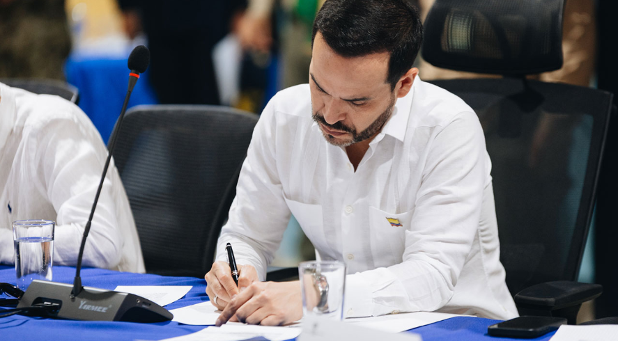 Declarado insubsistente Director Nacional de Bomberos