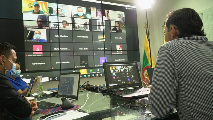 Revisión a normas de seguridad para reactivación de  de la construcción y la manufactura, hace Alcaldía