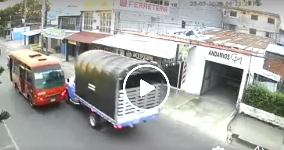 Accidente en Ibagué por imprudencia al volante