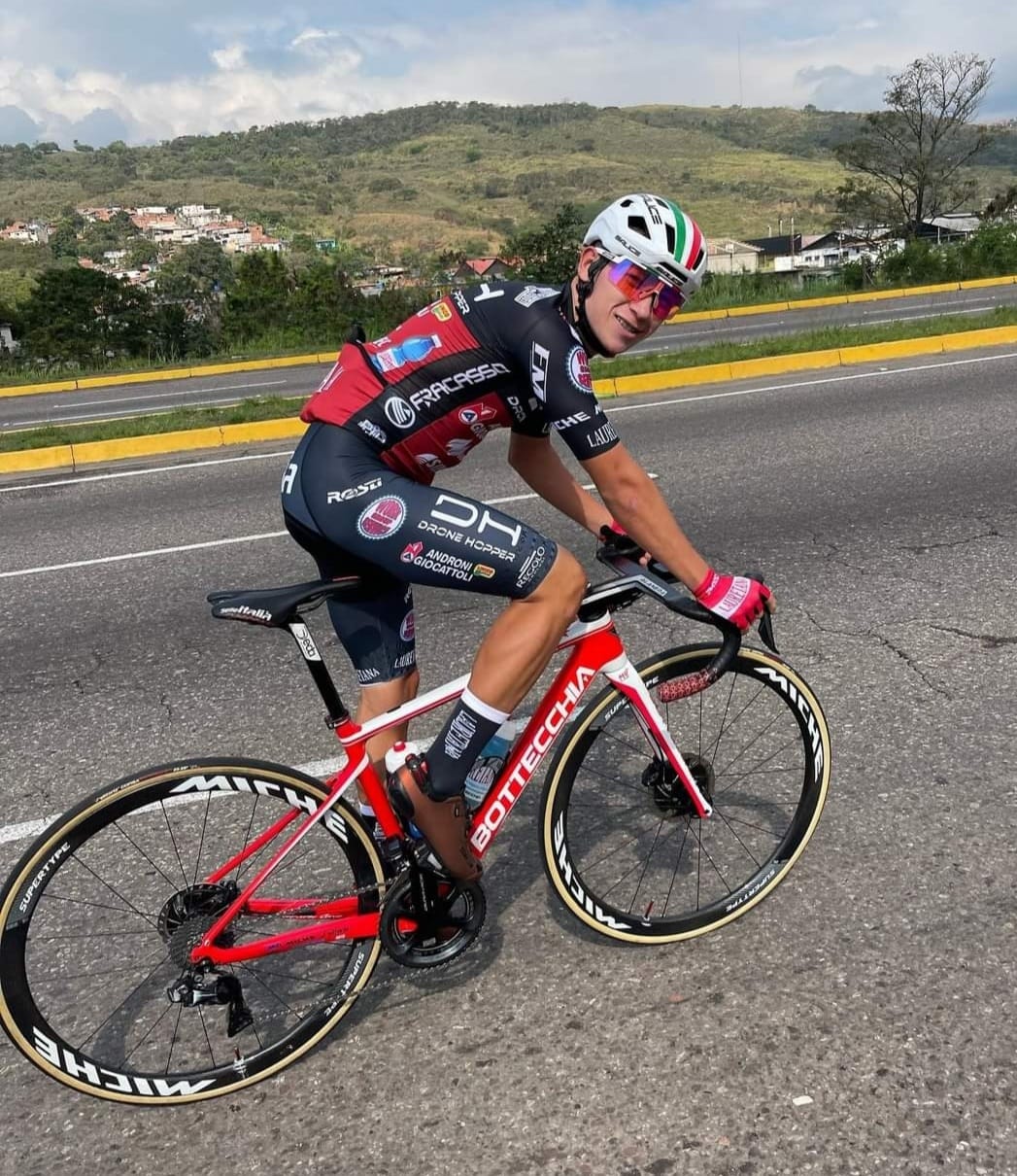 Didier Merchán inicia con pie derecho la Vuelta al Táchira