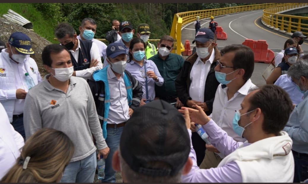 Invías busca alternativas técnicas para seguridad en tramo de La Línea