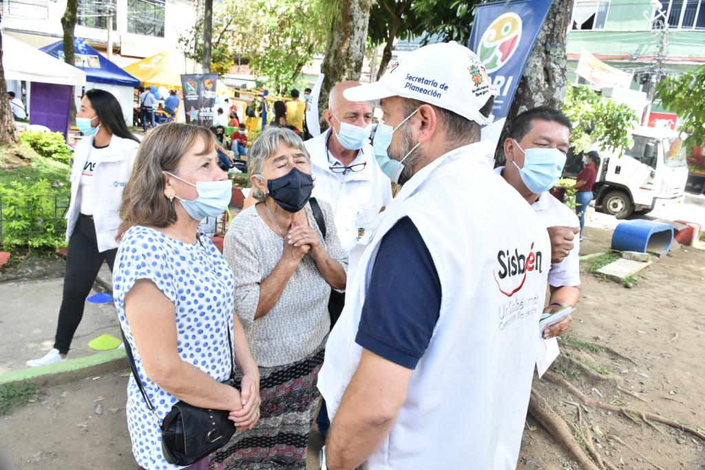 Encuestadas 220 familias con metodología IV del Sisbén en Ibagué