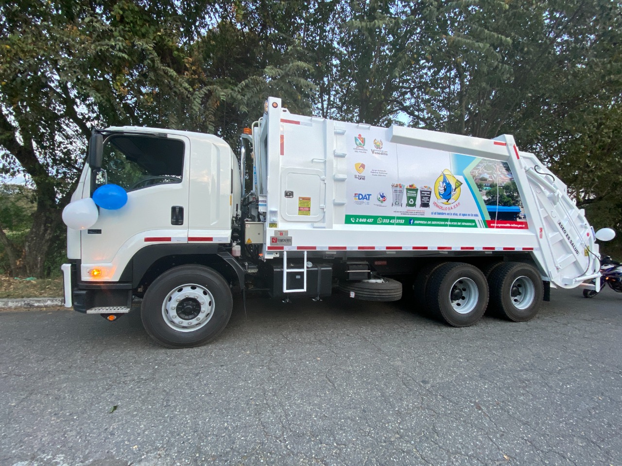 Nuevo carro compactador de basuras para Venadillo