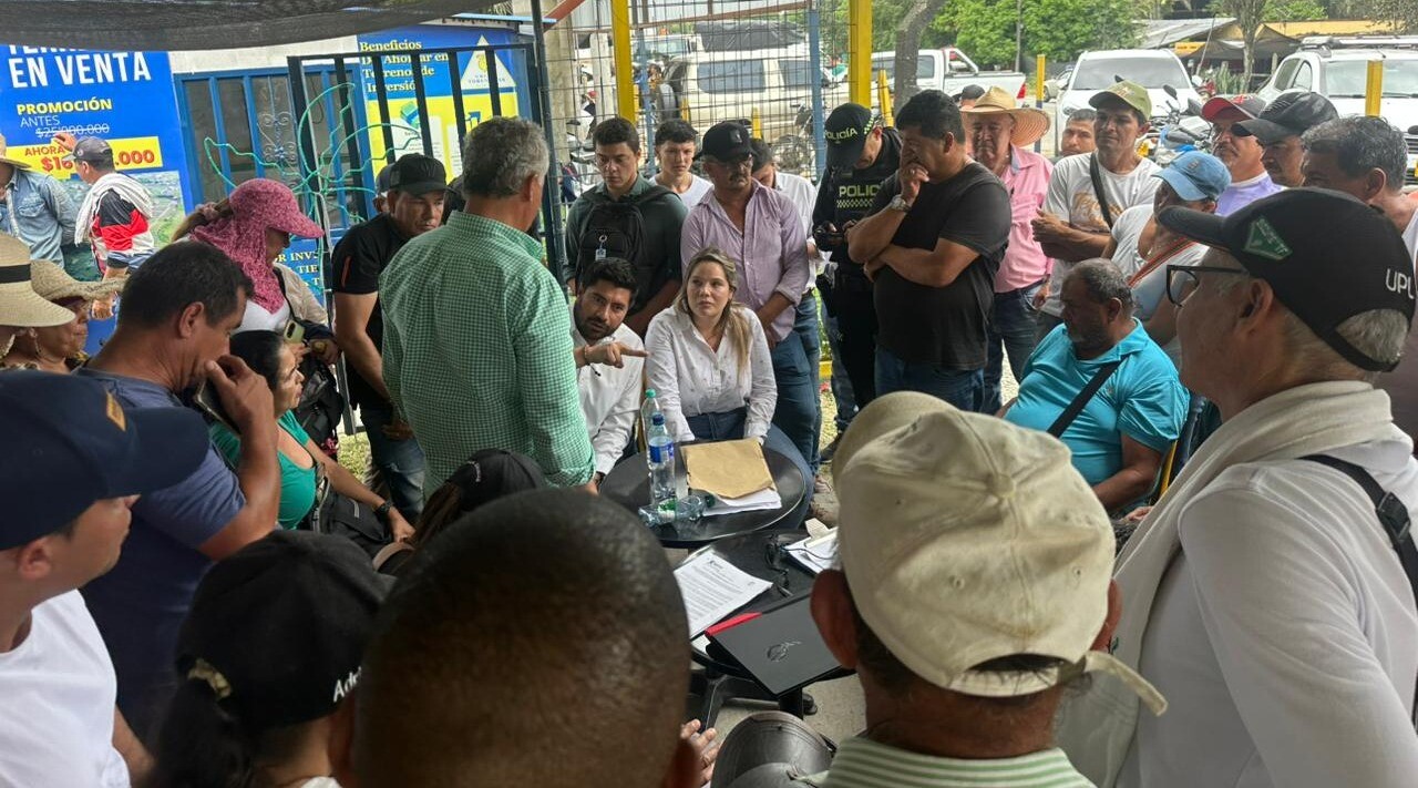 Avances en revisión catastral con comunidad de La Miel en Ibagué