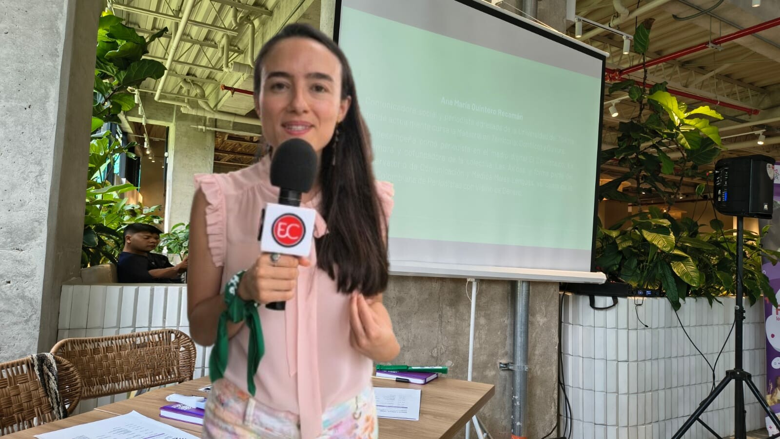 Enfoque para informar sobre derechos de las mujeres