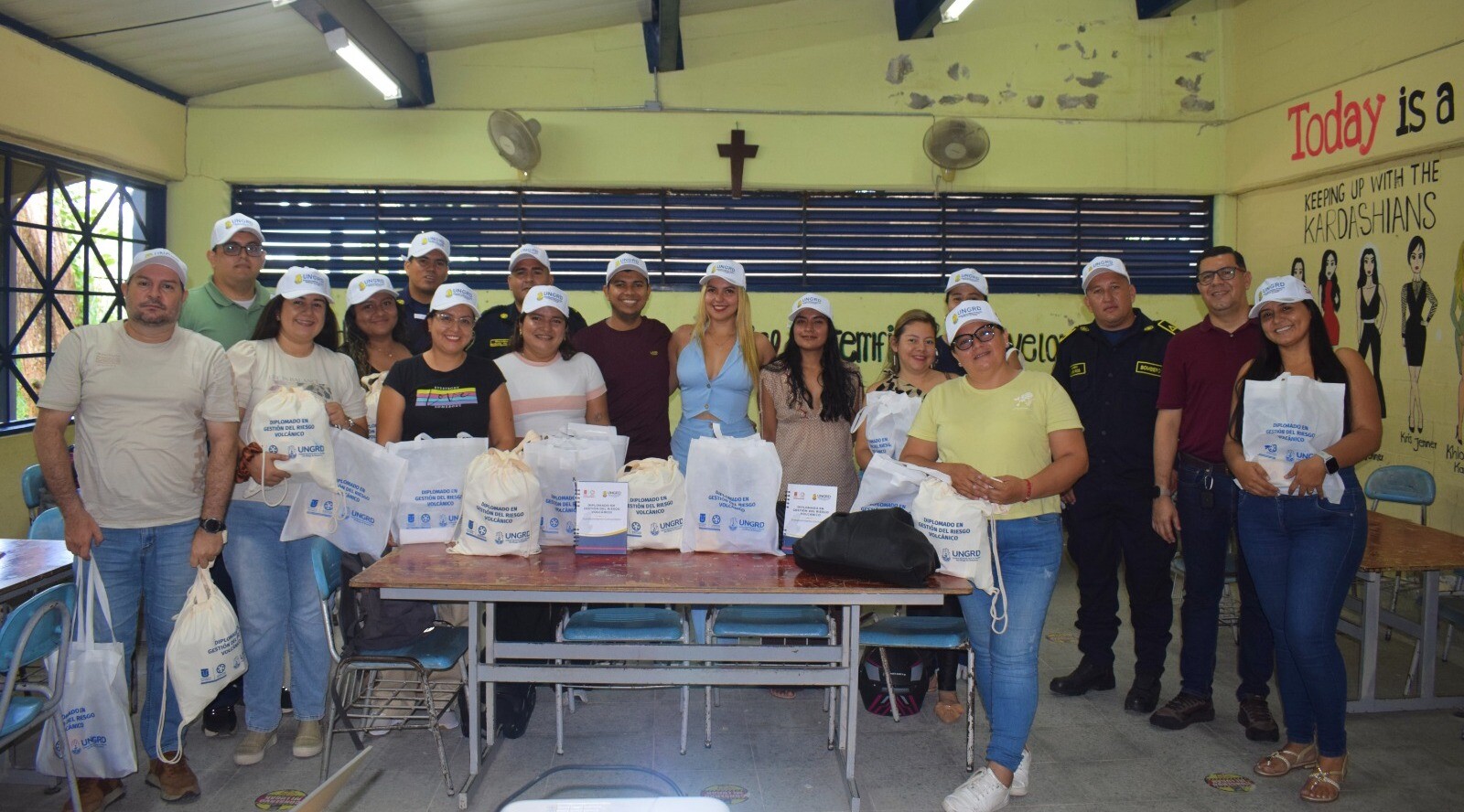 Universidad del Tolima y UNGRD avanzan en formación sobre riesgo volcánico