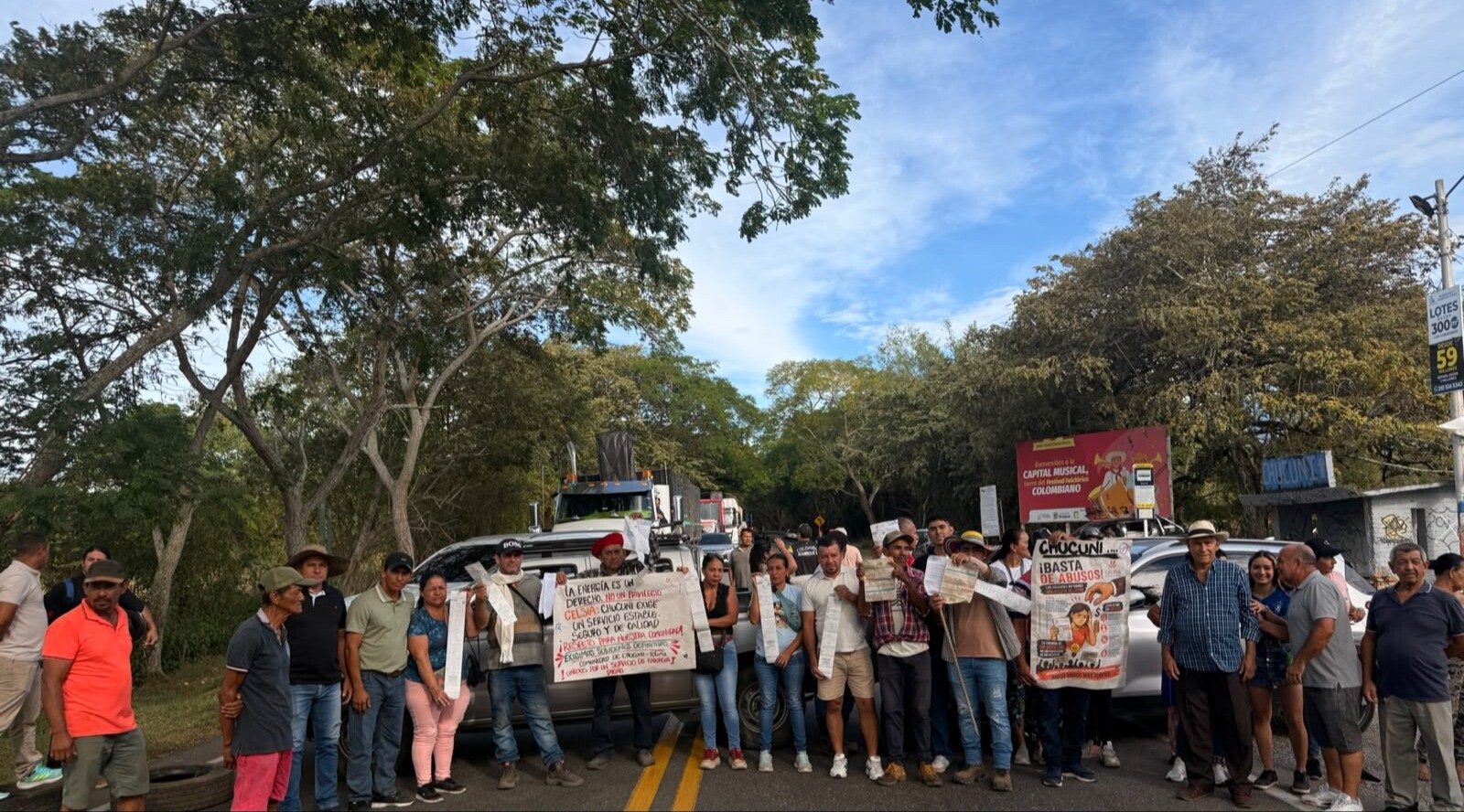 ¡Atención! Bloqueo en la vía Ibagué-Alvarado por presuntos abusos de Celsia