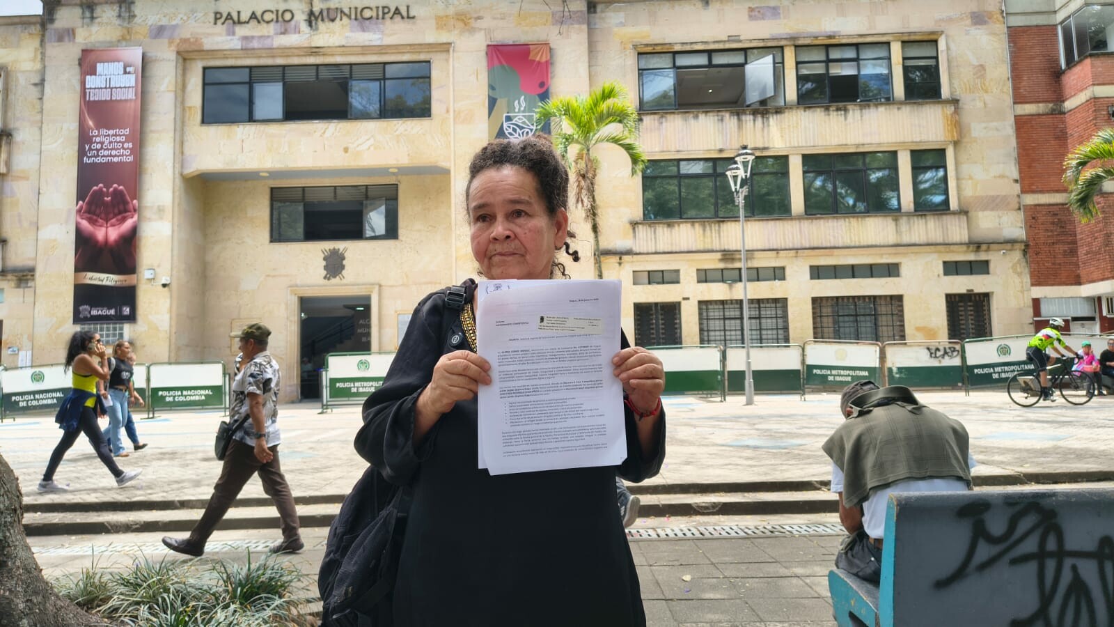 “Mamá Gata” denuncia presunta persecución por parte de la policía Ambiental