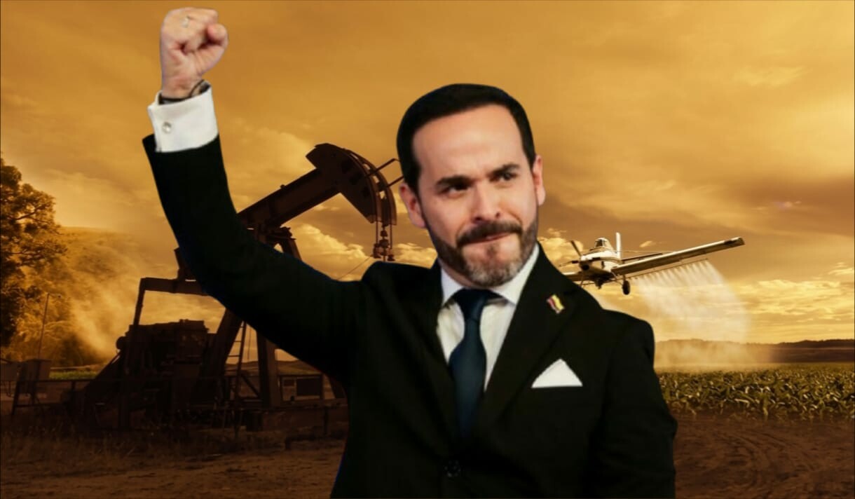 De la Espriella reactiva el fracking y la fumigación aérea