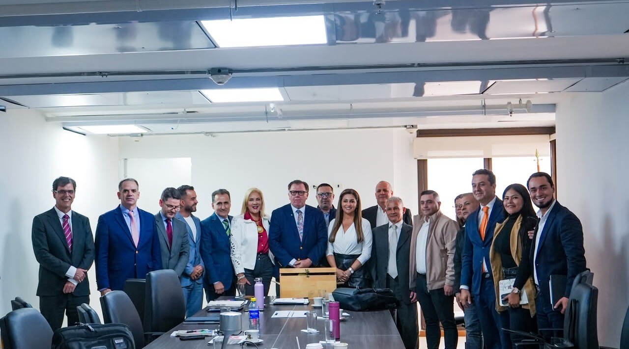 Gobierno nacional firma acuerdo para apoyar al sector agropecuario del Tolima
