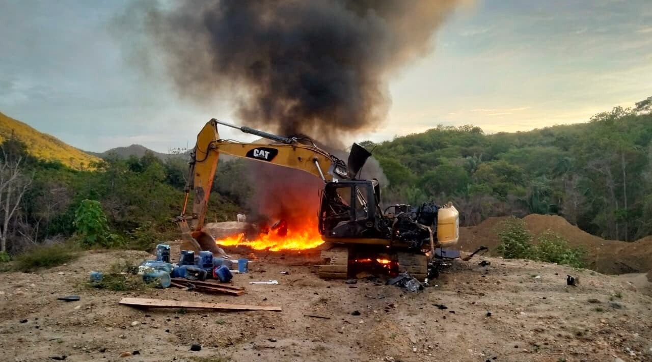 Operativo ambiental frena extracción ilegal de oro en Chaparral