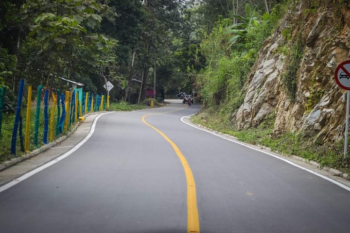 Pavimentada vía San Bernardo-Ibagué