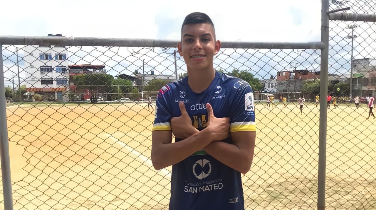 Espinosa Acuña no fue profeta en su tierra