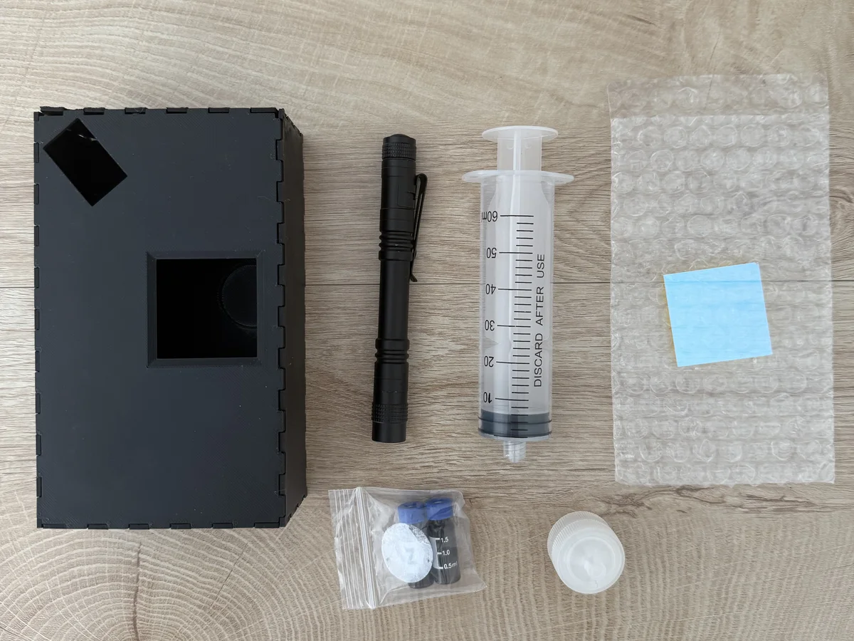 Syringe microplastics test kit contents