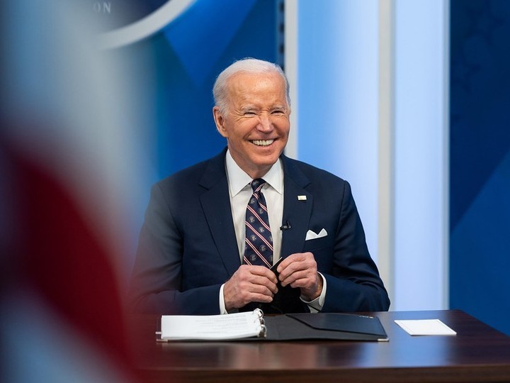 Joe Biden akan Sediakan Alutsista dan Roket Canggih untuk Ukraina