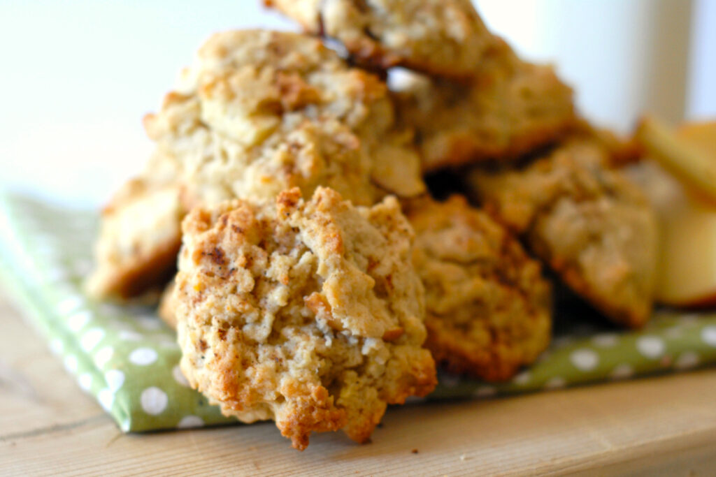 Gluten Free Oatmeal Cookies with Apple Photo