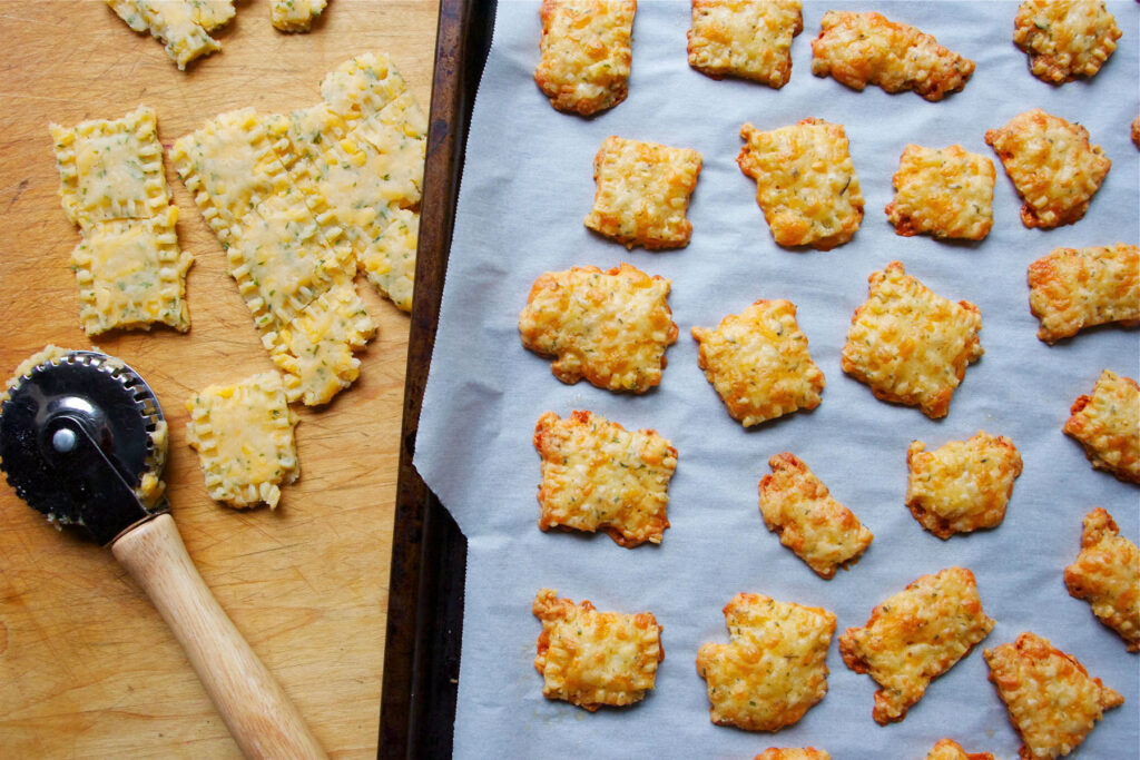 Homemade Cheese Crackers Picture