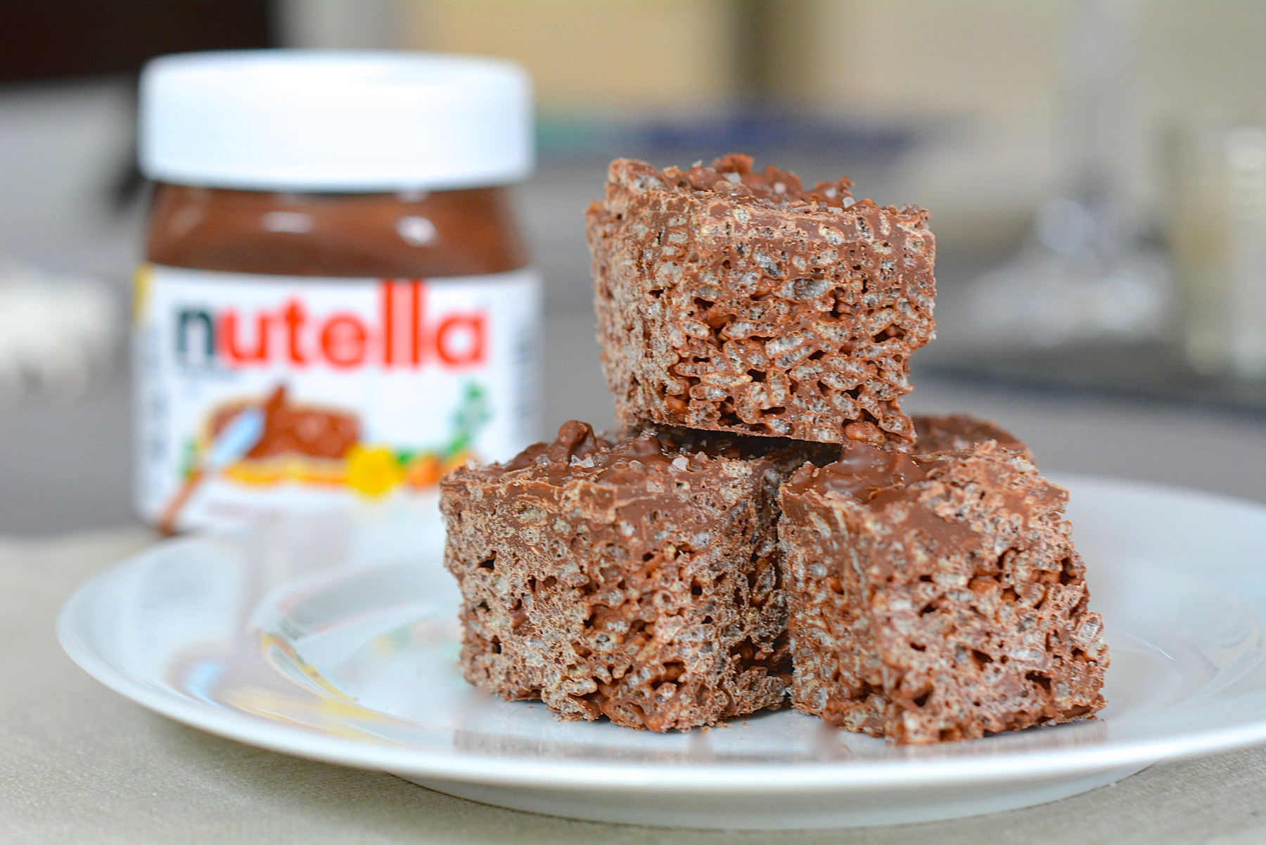 Salted Nutella Crunch Bars Photo