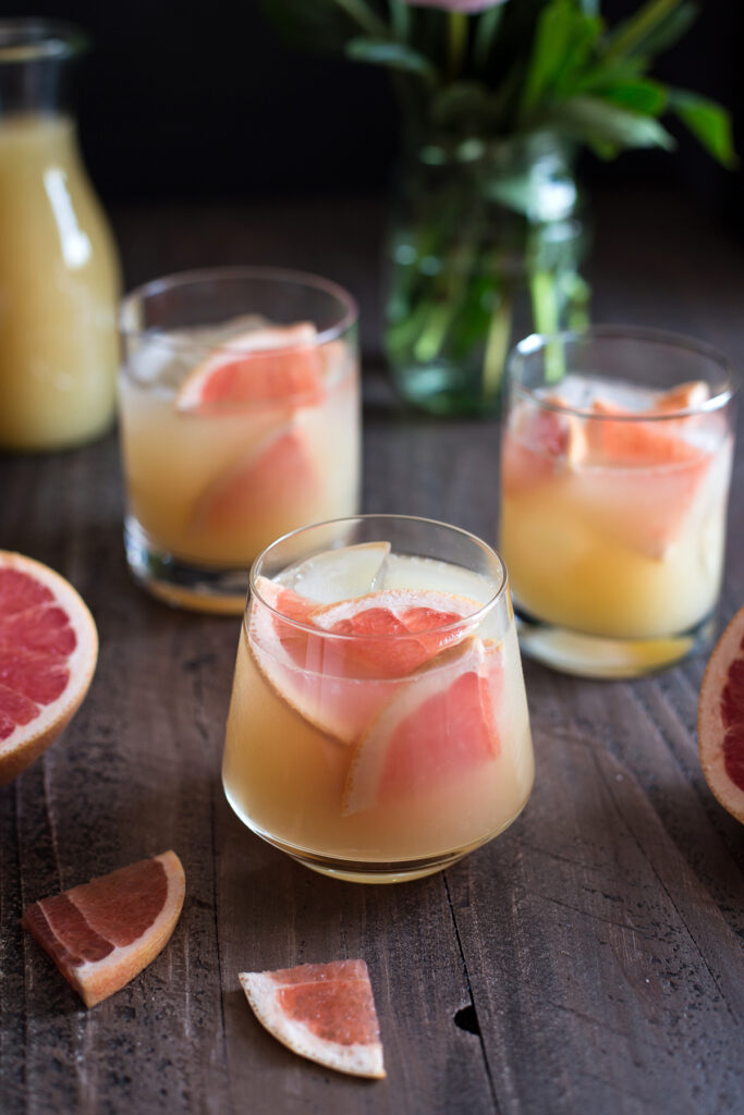 Bourbon Grapefruit Cocktail Pic