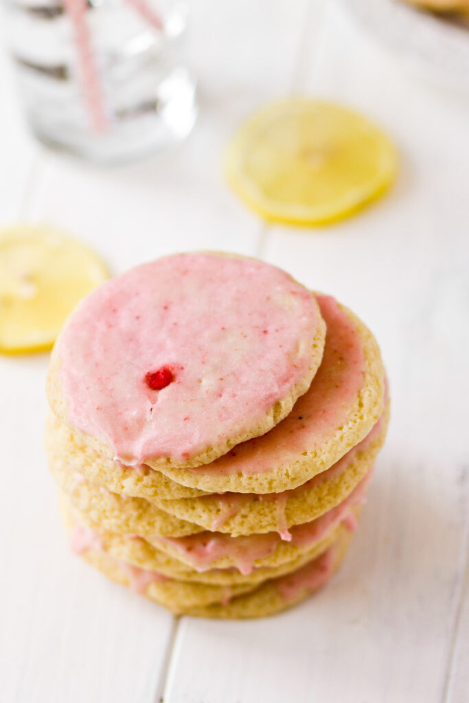 Strawberry Lemonade Cookies Image