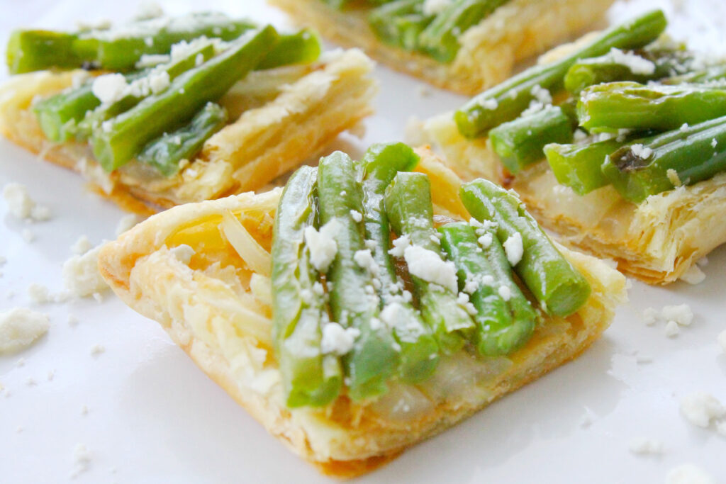 Grilled Green Bean and Onion Tarts Photo