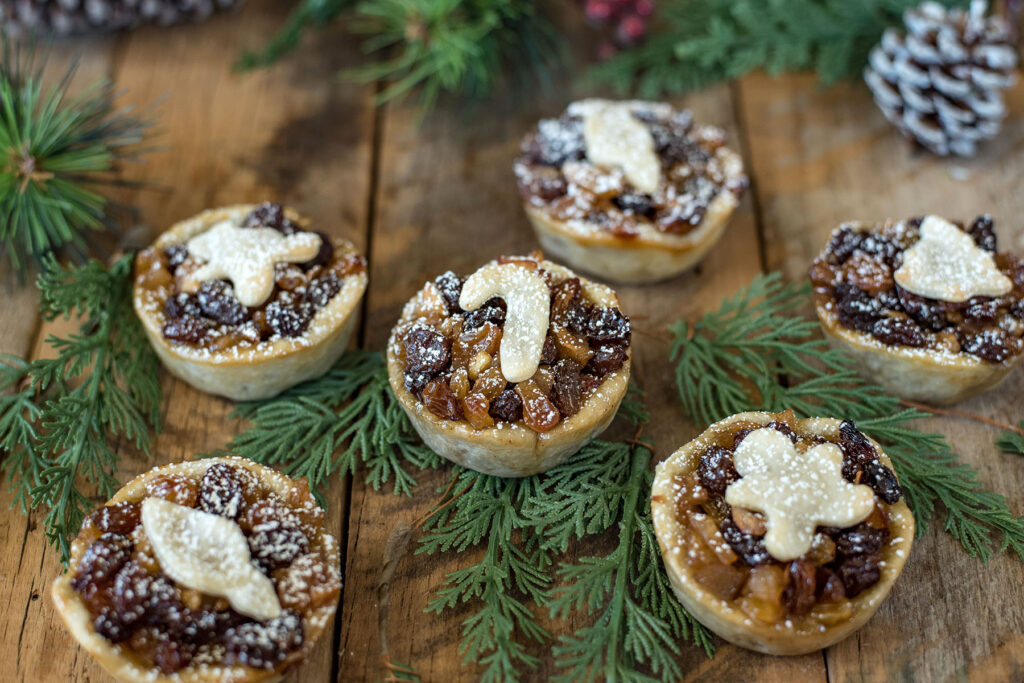 File 3 Mince Pies