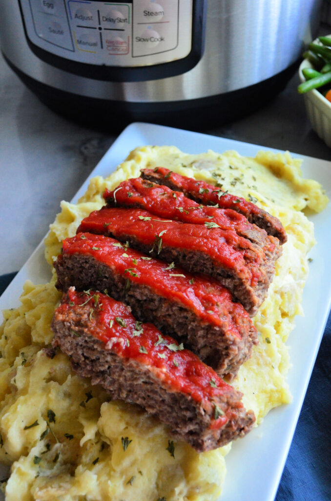 File 1 - Instant Pot Meatloaf with Garlic Mashed Potatoes