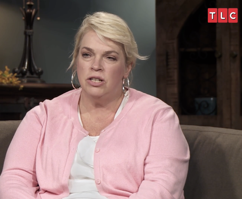 Janelle Brown speaks to the camera here on Sister Wives.