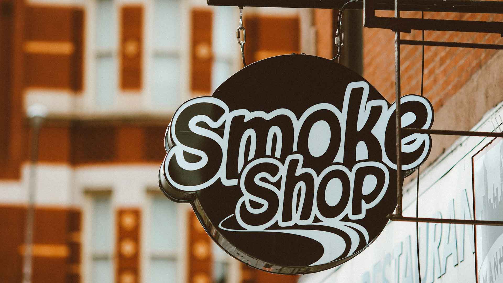 Should Cigars Be Regulated Like Cigarettes?