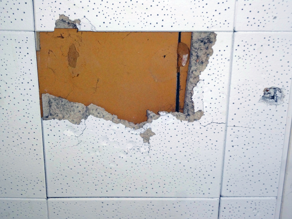 Do Modern Ceiling Tiles Contain Asbestos