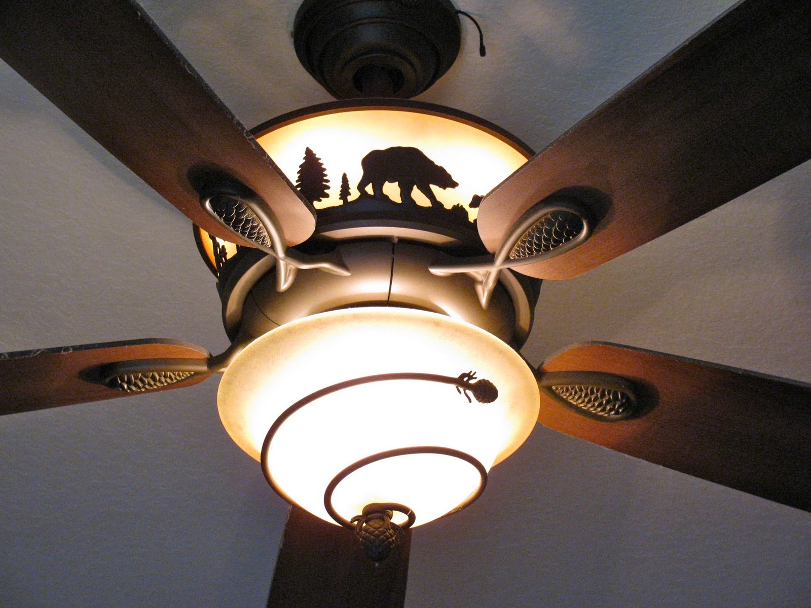 Rustic Flush Mount Ceiling Fans With Lights